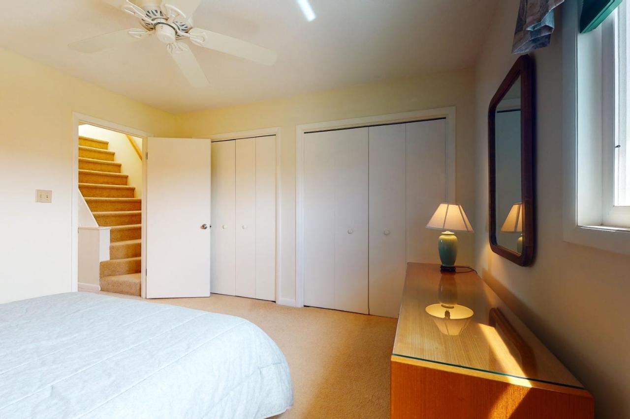 Seaside Villas --- 40123 Seaside Drive 芬威克岛 外观 照片